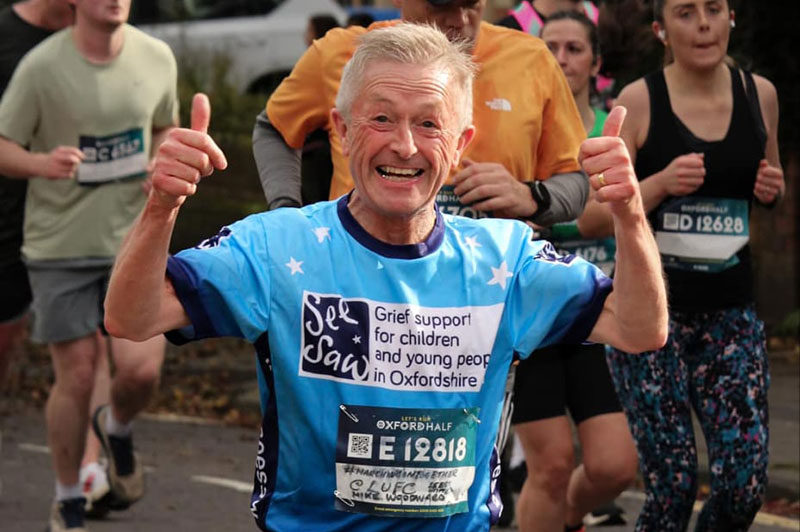 SeeSaw fundraiser running in the Oxford half marathon